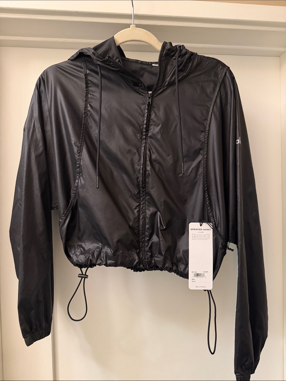 ALO YOGA SprinterJacket Lightweight Black Hooded Windbreaker Jacket - Women